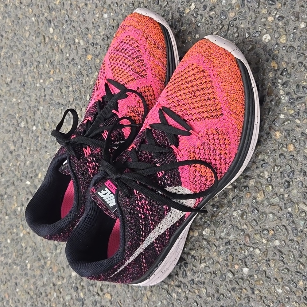 Nike Flyknit Lunar 3